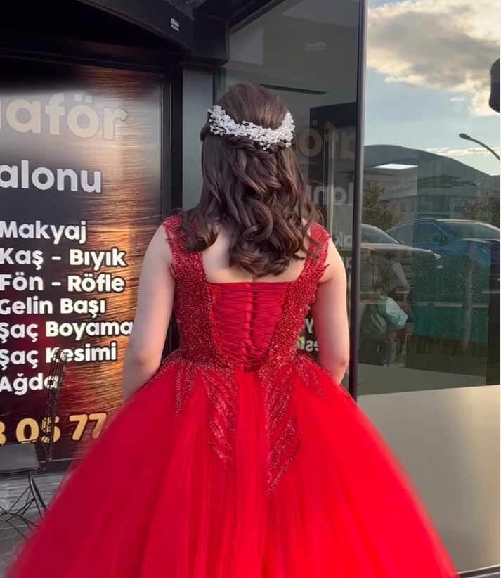 Eylül Kuaför - Gökçe Şimşek
