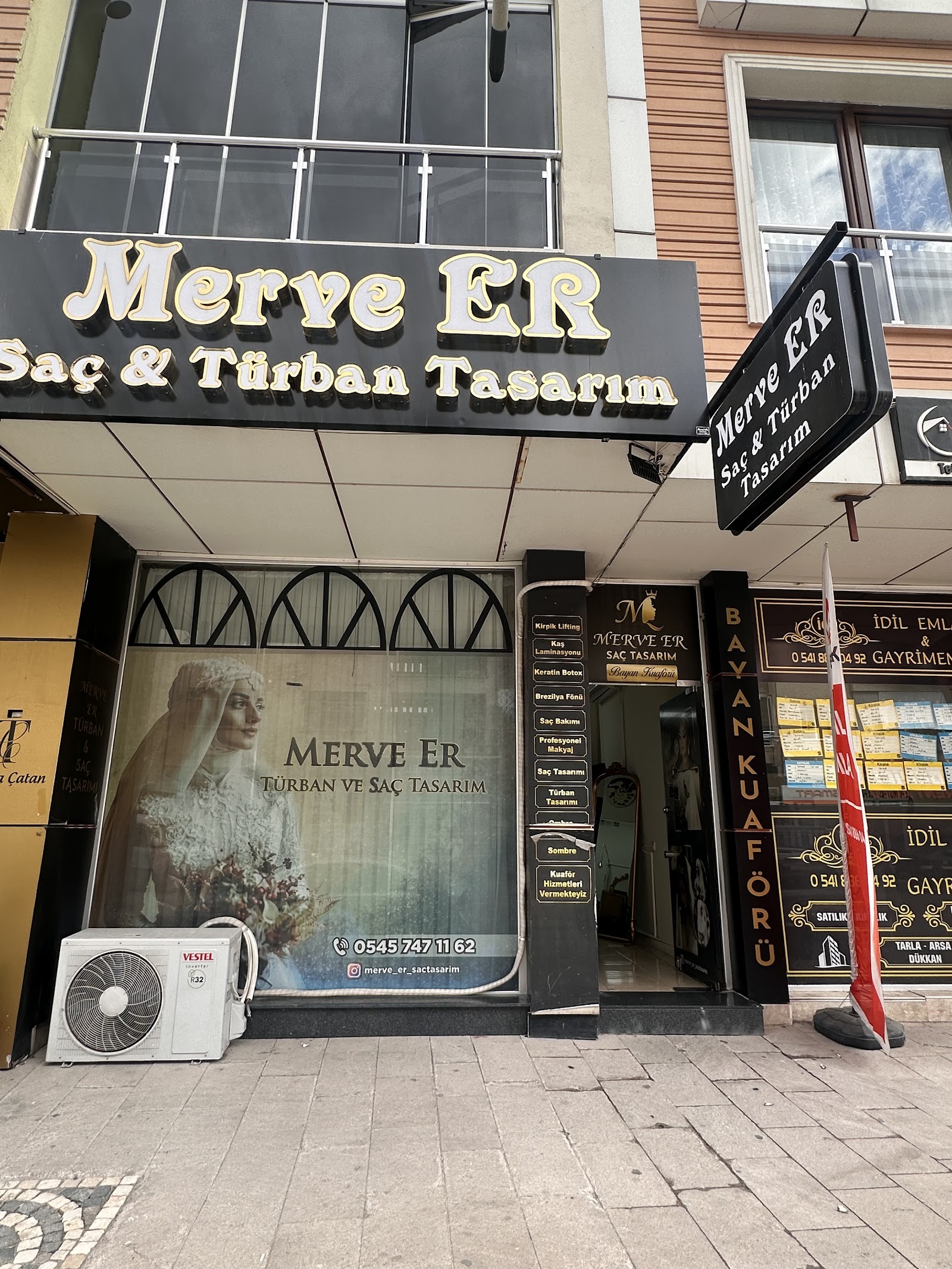 Merve Er SAÇ TASARIM Bayan Kuafõr