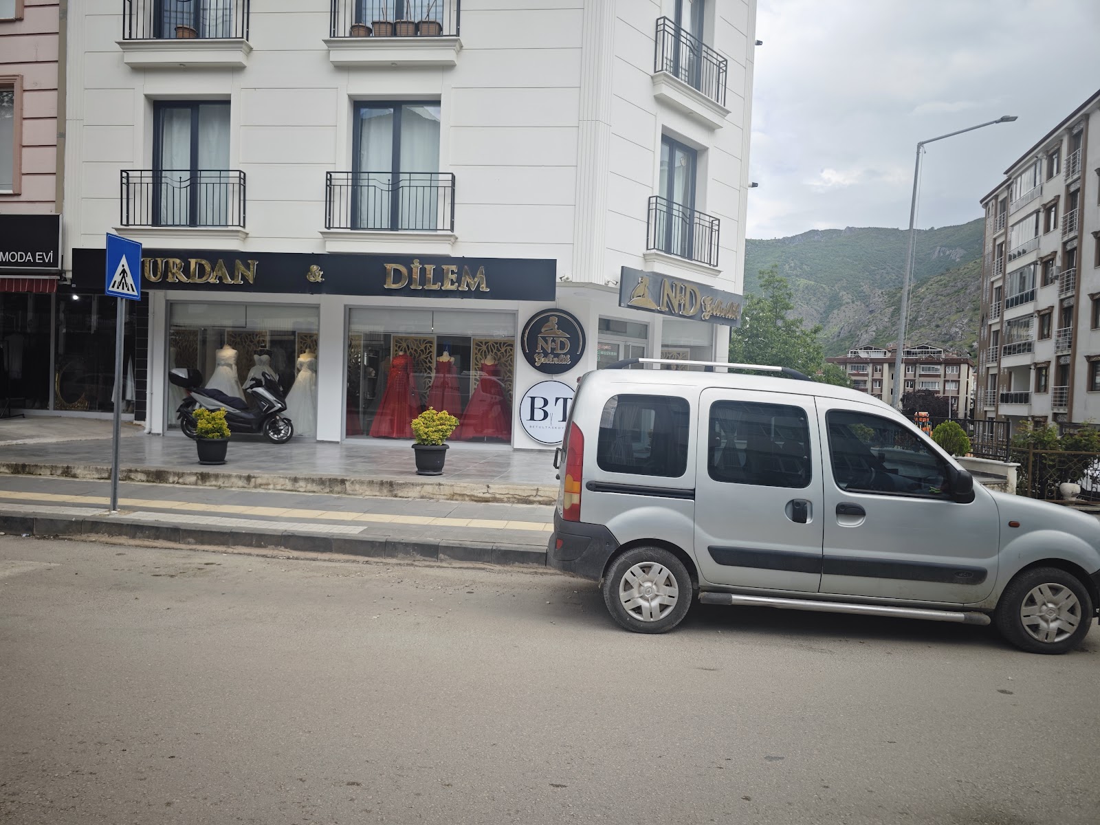 ND GELİNLİK