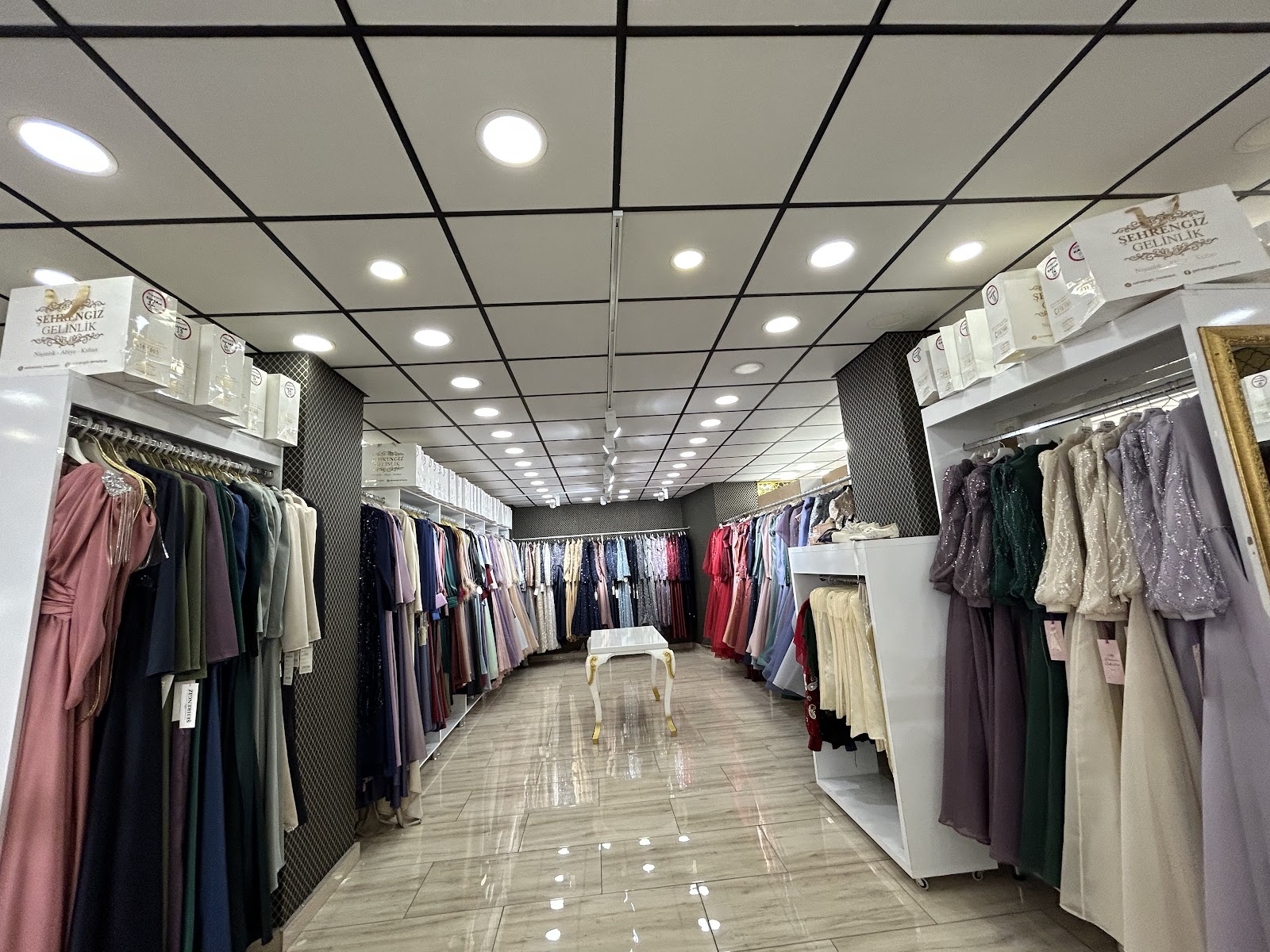 Şehrengiz Gelinlik Ve Modaevi kır düğünü mekanı — Merkez